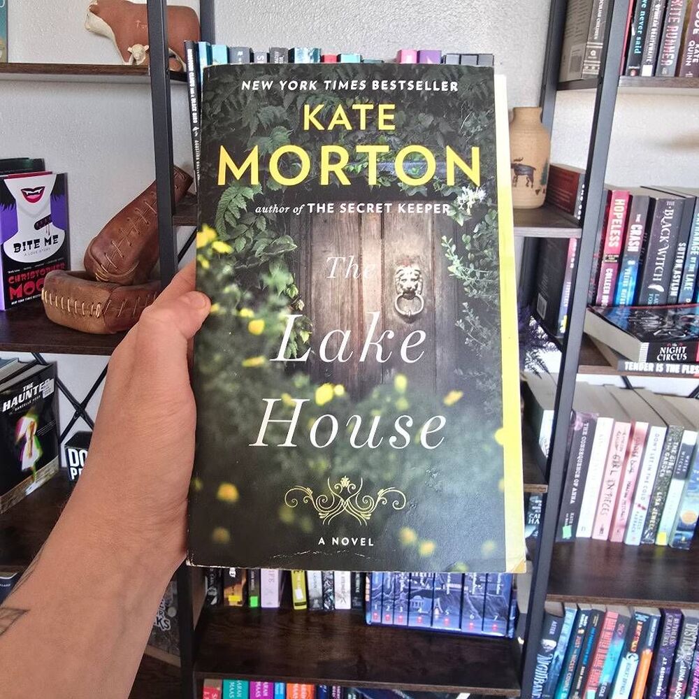 The Lake House Kate Morton Paperback Book